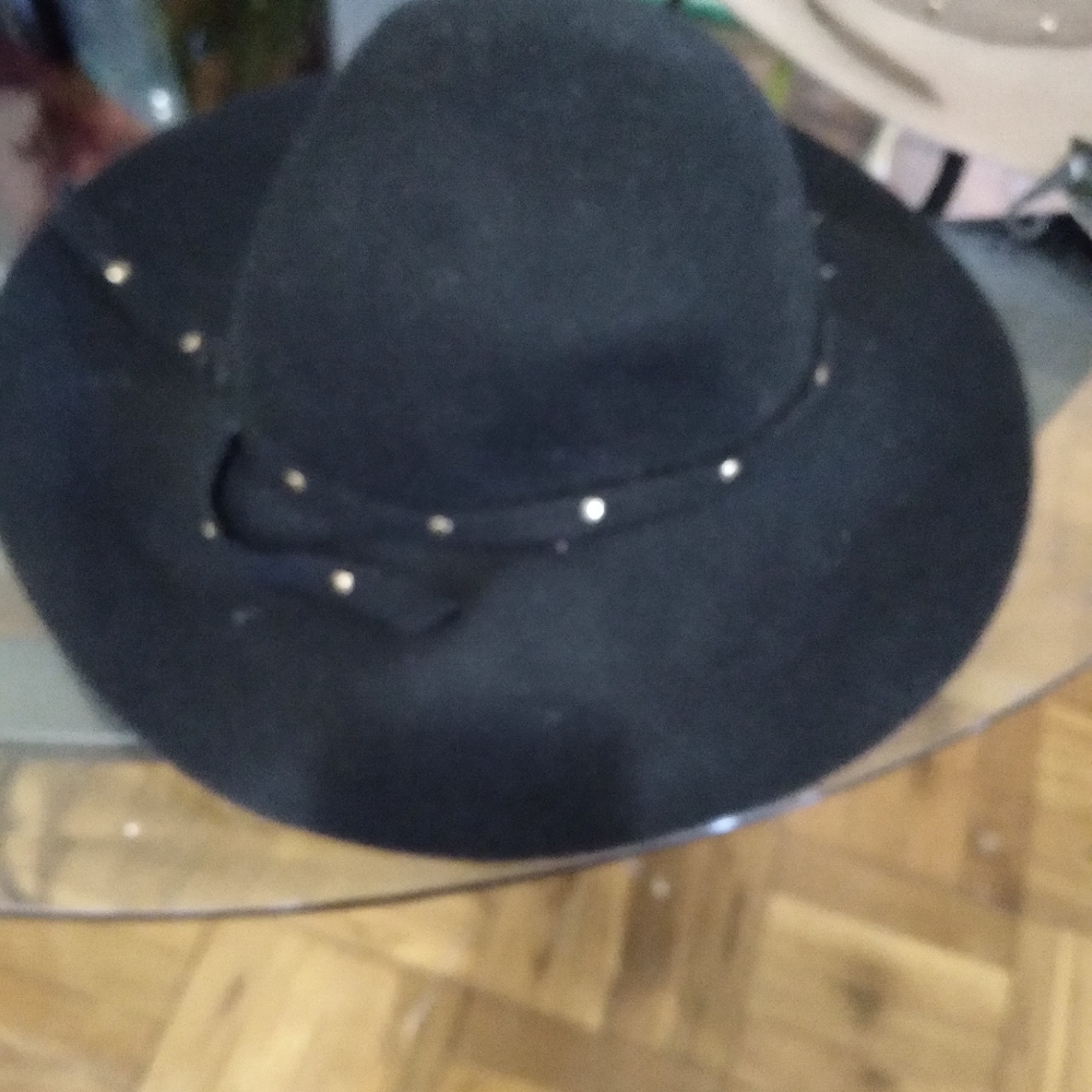 hat - Picture 6 of 6